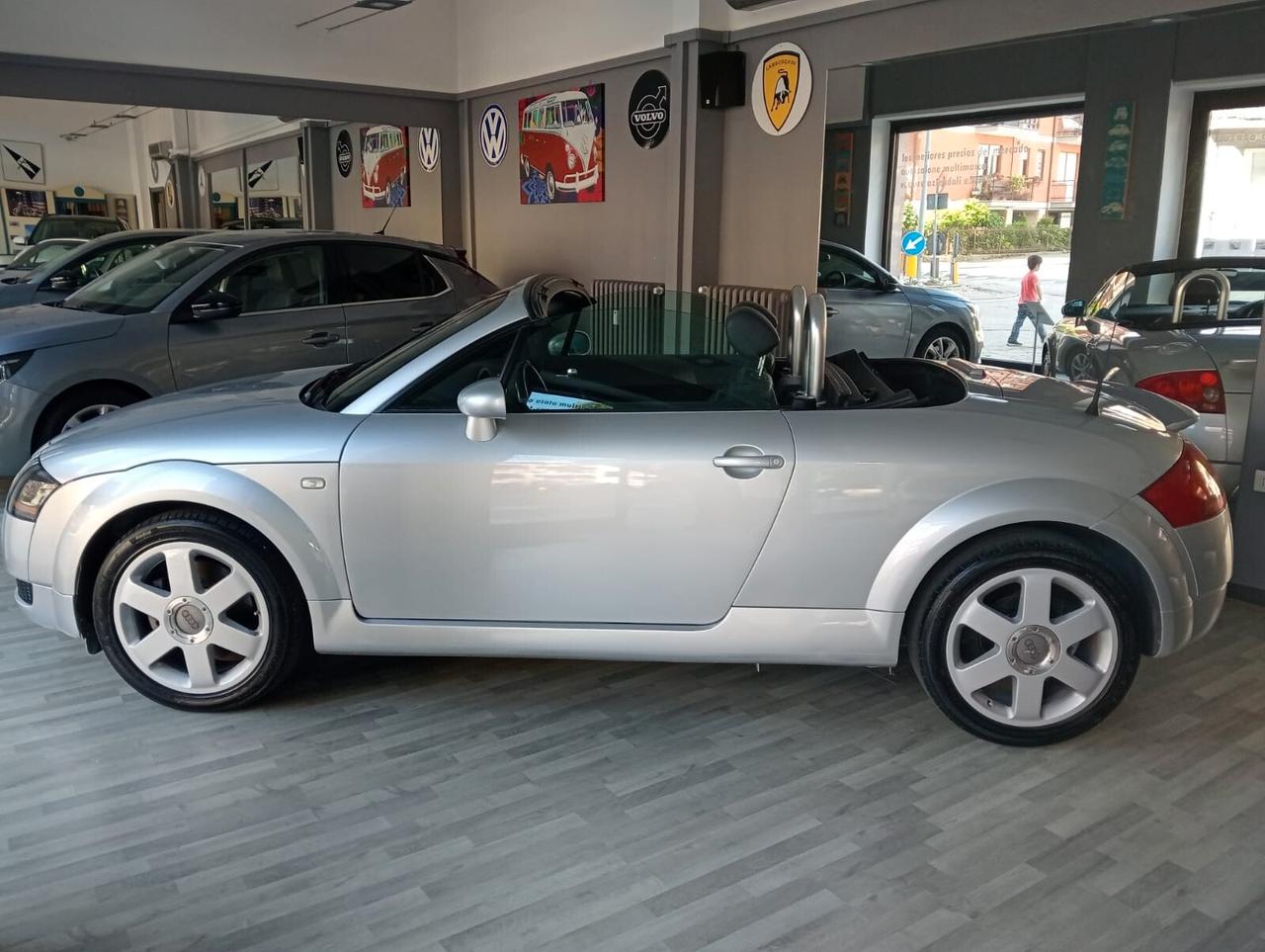 Audi TT Roadster 1.8 T 20V 179 CV