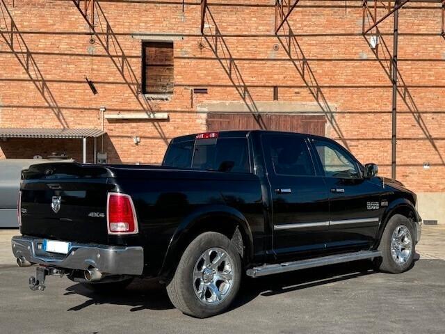 DODGE RAM 1500 5.7L V8 LARAMIE 4x4