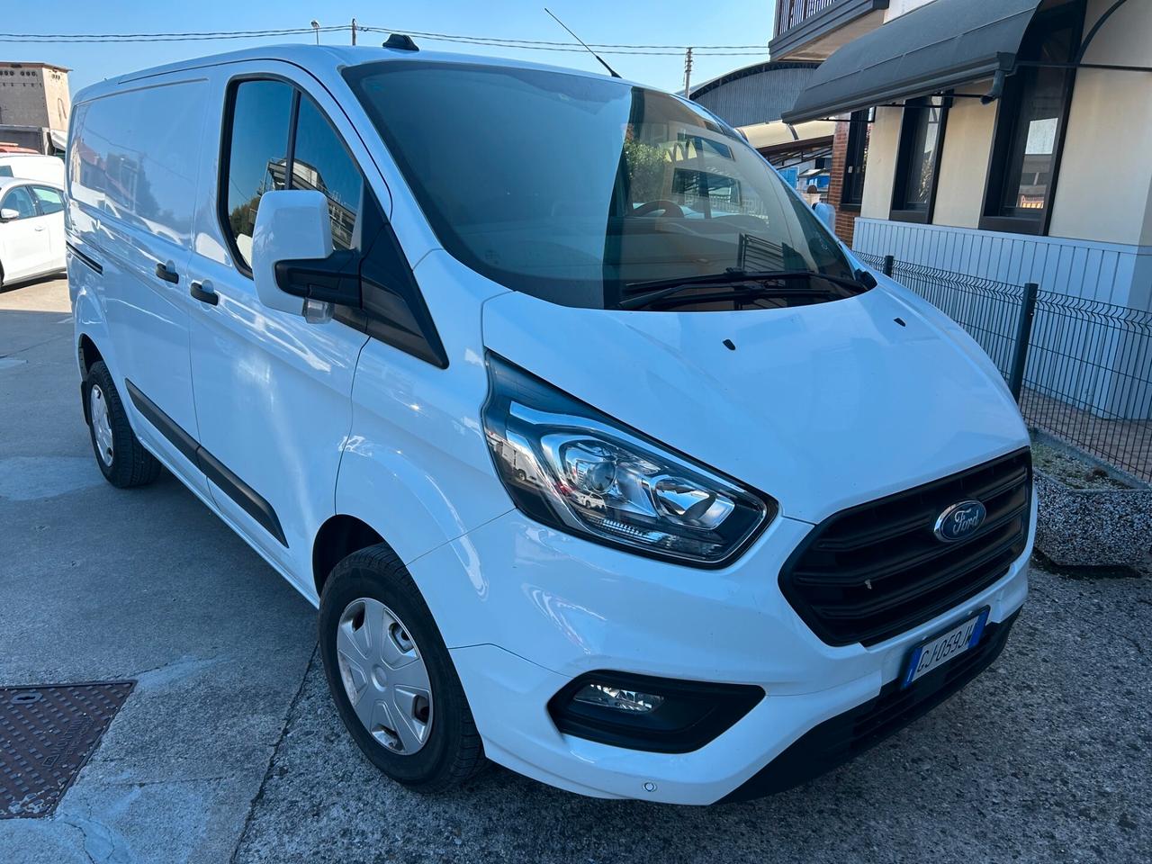 Ford Transit Custom 300 2.0 EcoBlue 130 Furgone Trend