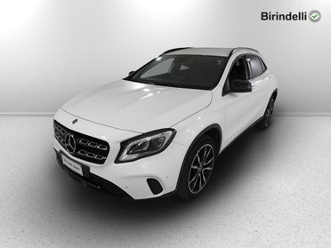 Mercedes-Benz GLA (X156) - GLA 200 d Automatic 4Matic Premium