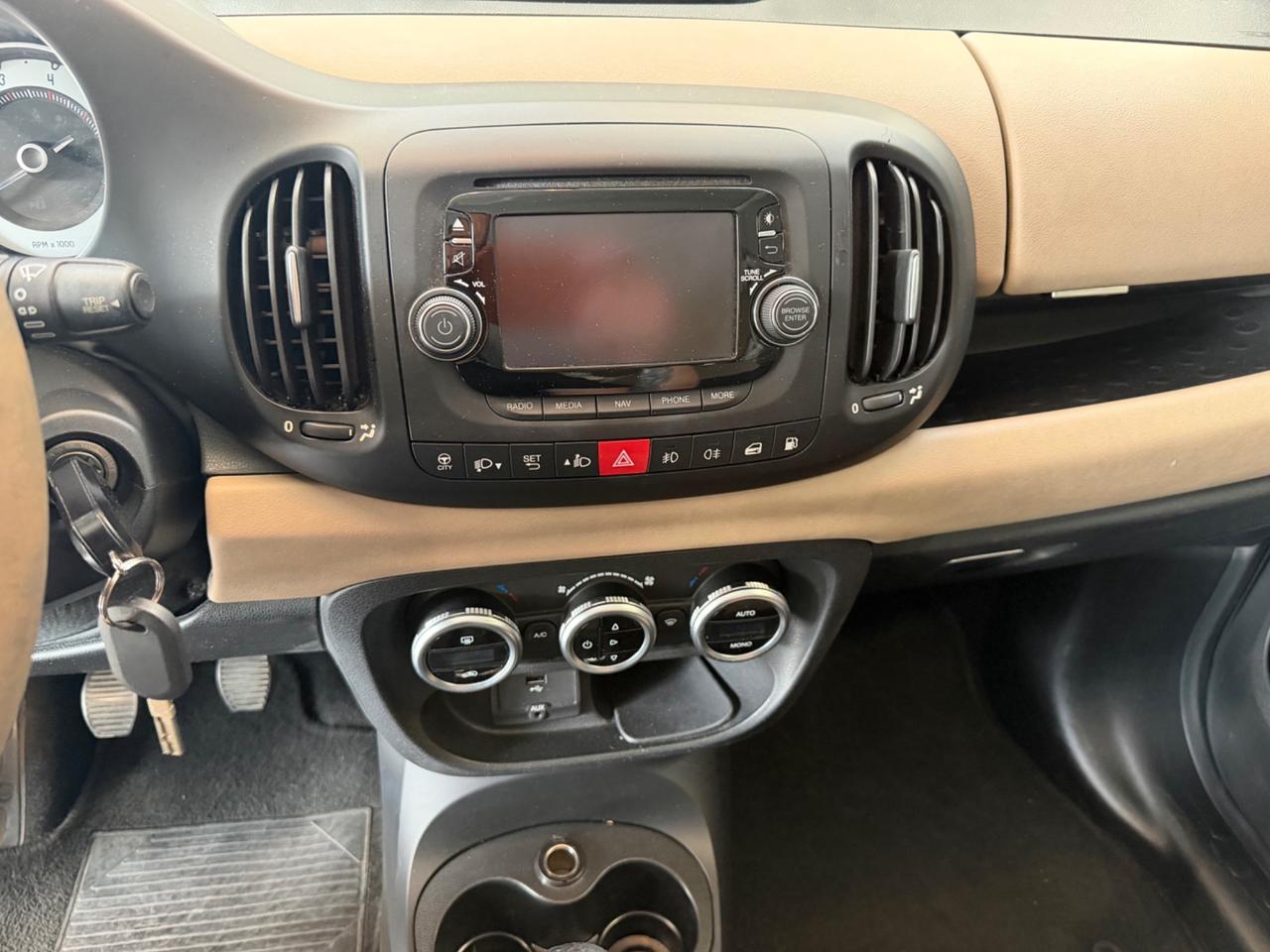 Fiat 500L 0.9 TwinAir Turbo Natural Power Lounge Panorama