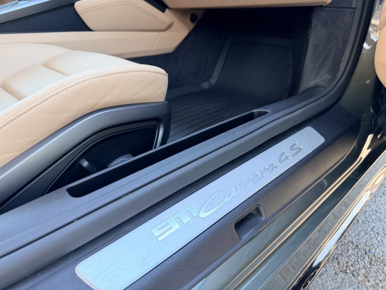 Porsche 911 Carrera 4S 450cv uni proprietà