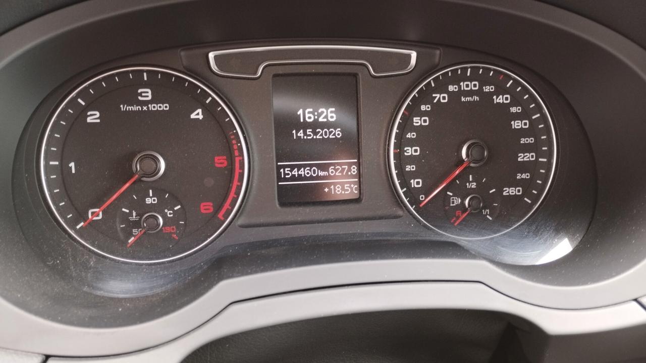 Audi Q3 2.0 TDI 120 CV Design