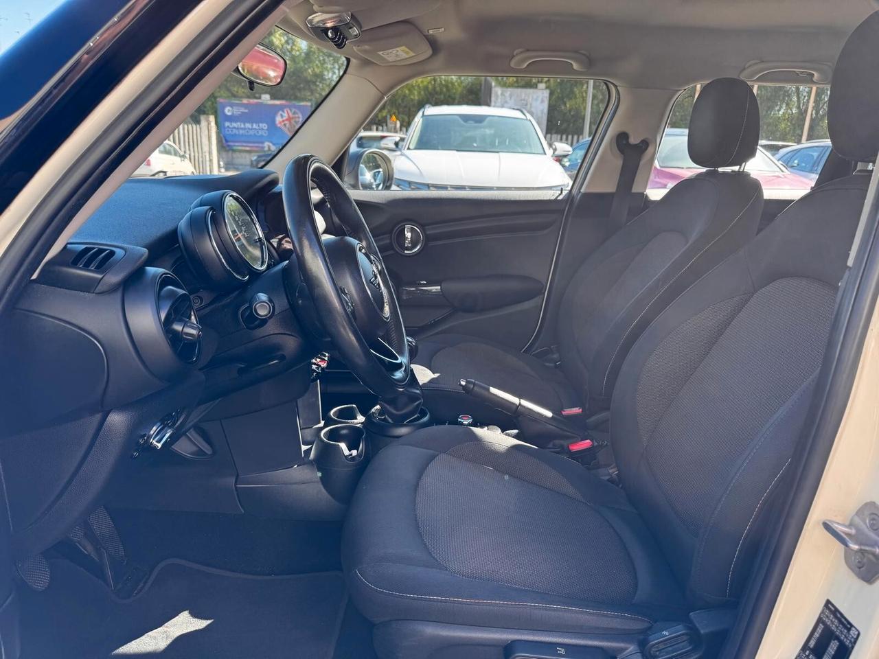 MINI COOPER 1.5 BENZINA 6 MARCE MANUALE