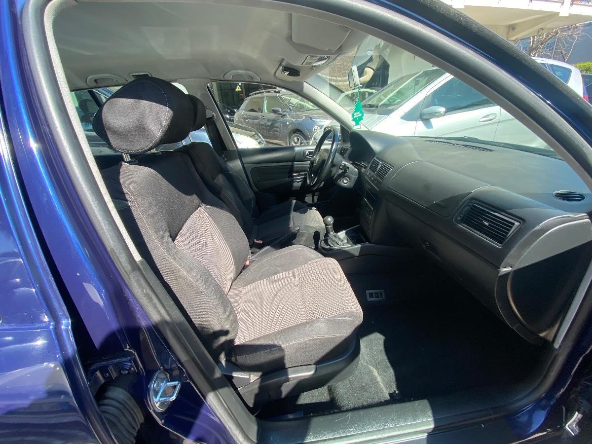 VOLKSWAGEN Golf 1.9 TDI/130 CV 5p. H.line