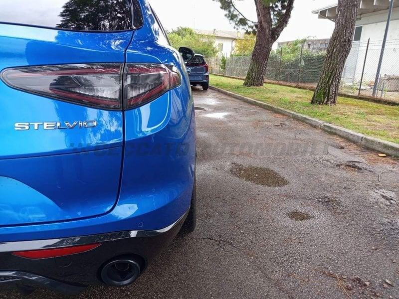 Alfa Romeo Stelvio Stelvio 2.2 t Veloce Q4 210cv auto