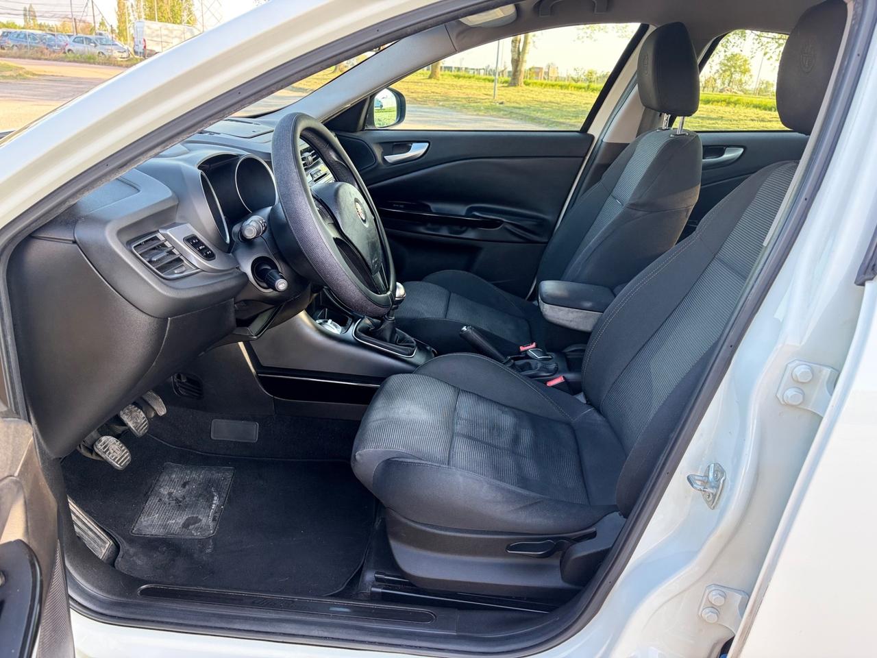 Alfa Romeo Giulietta 1.6 JTDm-2 105 CV Exclusive