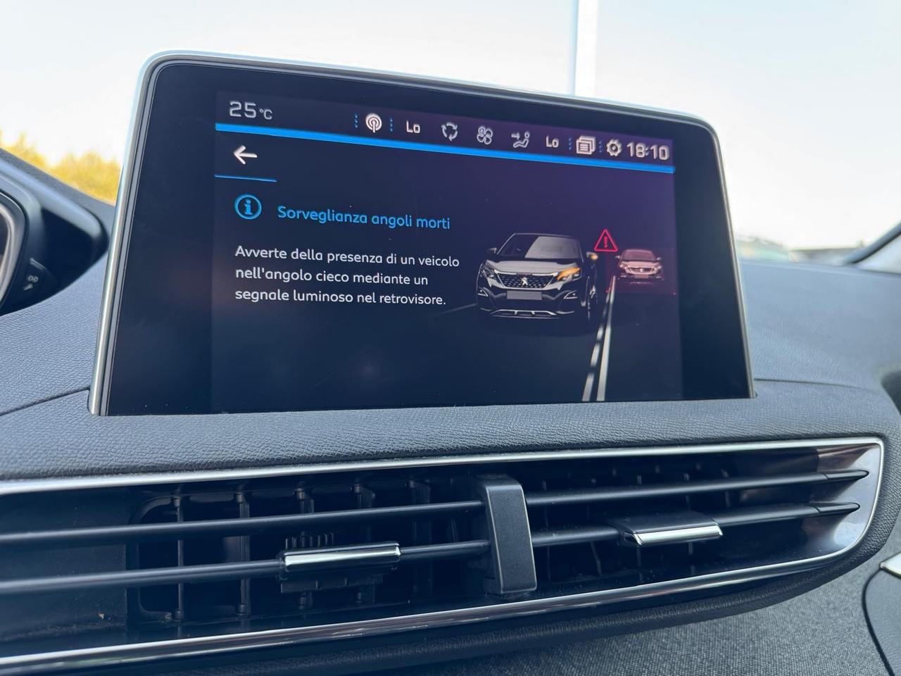 Peugeot 5008 BlueHDi 130 EAT8 Allure