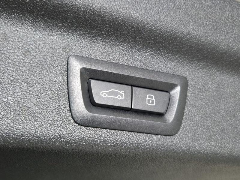 BMW X1 U11 i edrive 20 X-Line