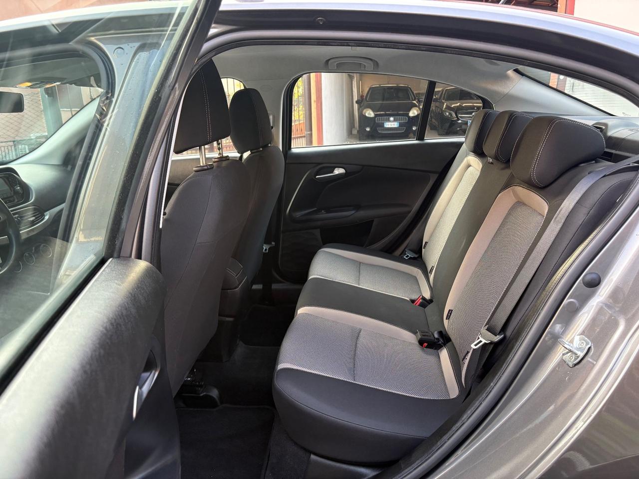 Fiat Tipo 1.4 BENZINA —22.000 KM—