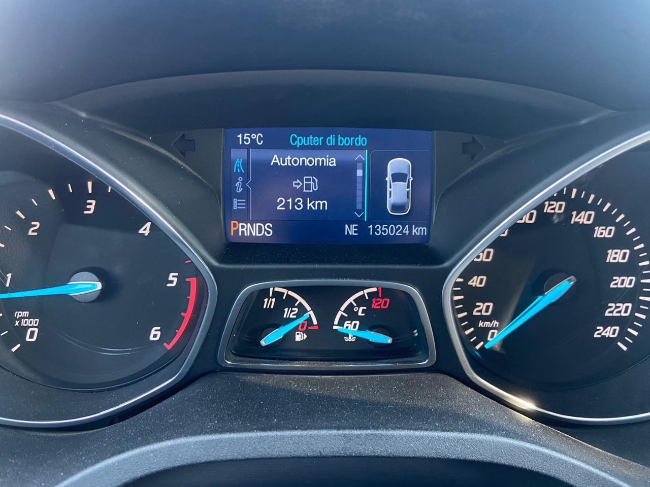 Ford Kuga 2.0 TDCI 140 CV 4WD Powershift Business