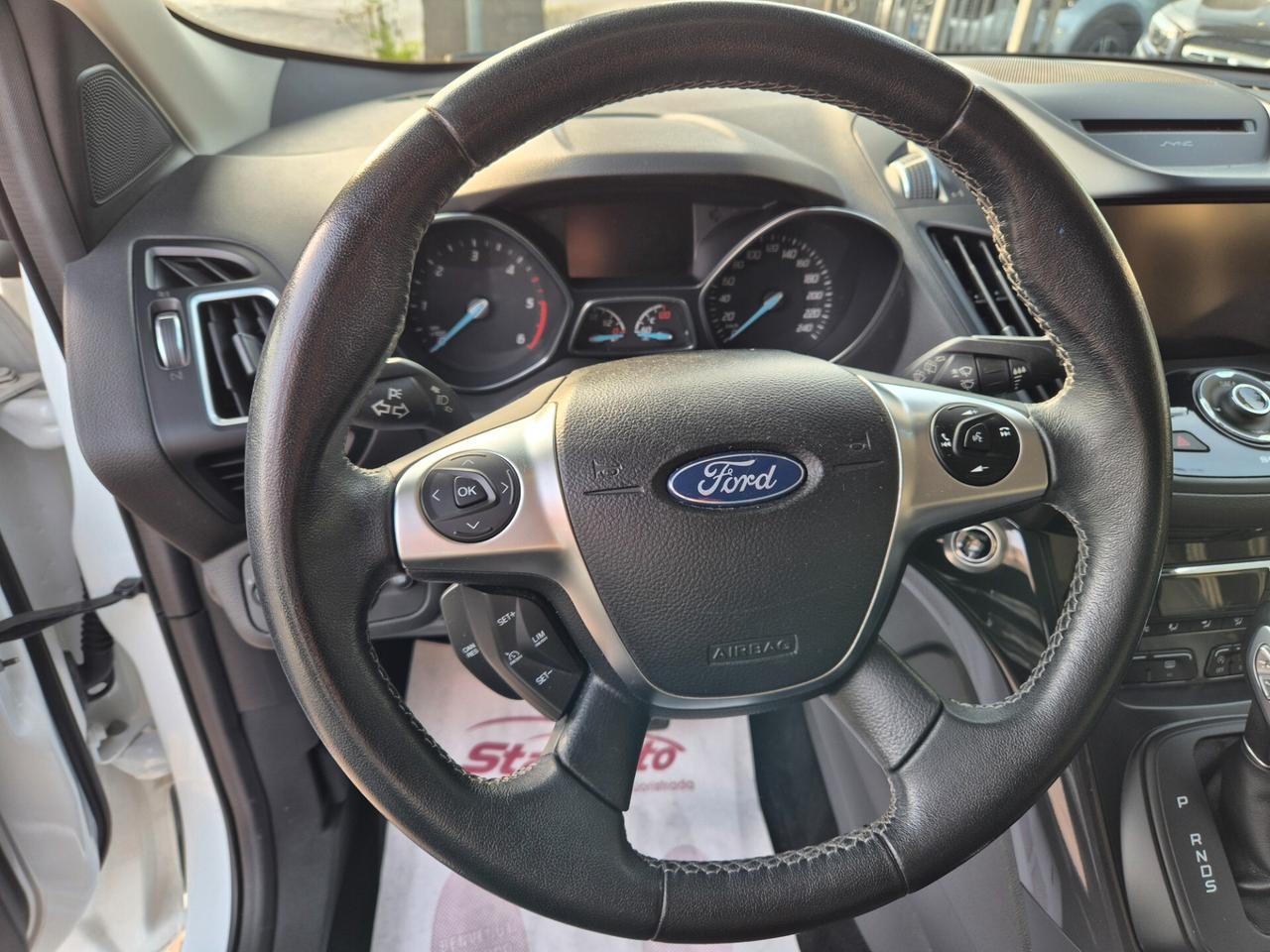 Ford Kuga 2.0 TDCI 150 CV S&S 4WD Powershift Titanium