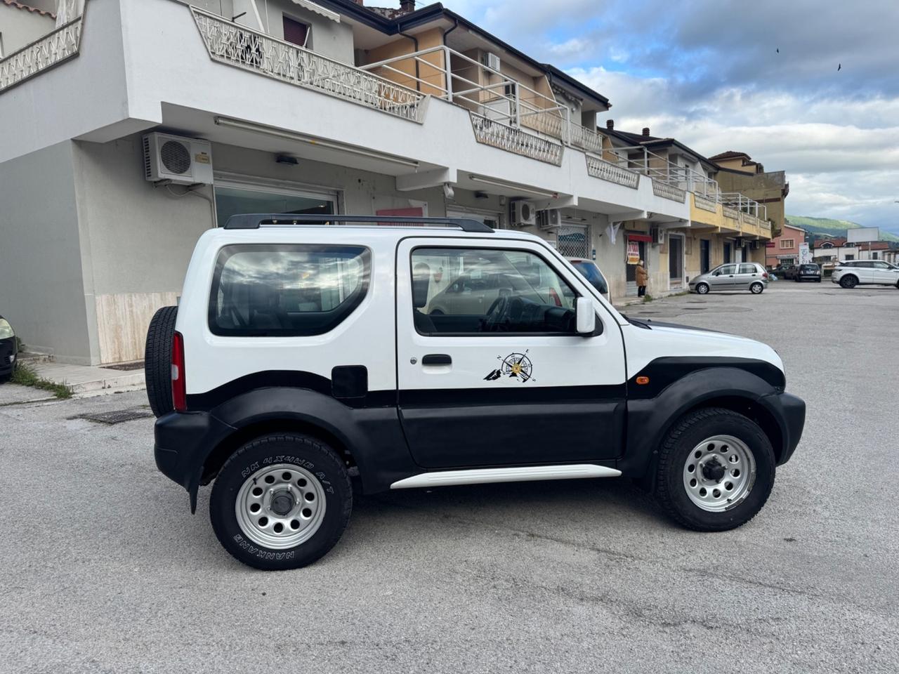 Suzuki Jimny 1.3i 16V cat 4WD GPL GARANZIA