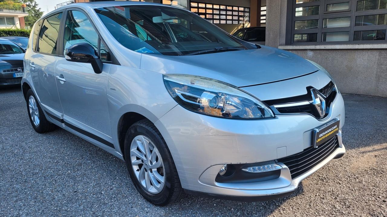 Renault Scenic XMOD 1.5 DIESEL ..