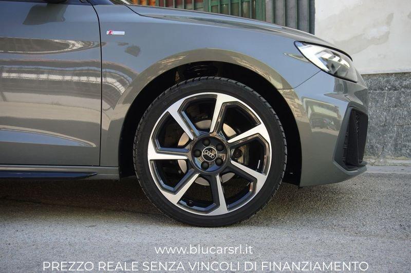 Audi A1 A1 Sportback 30 1.0 tfsi S Line 116cv s-tronic