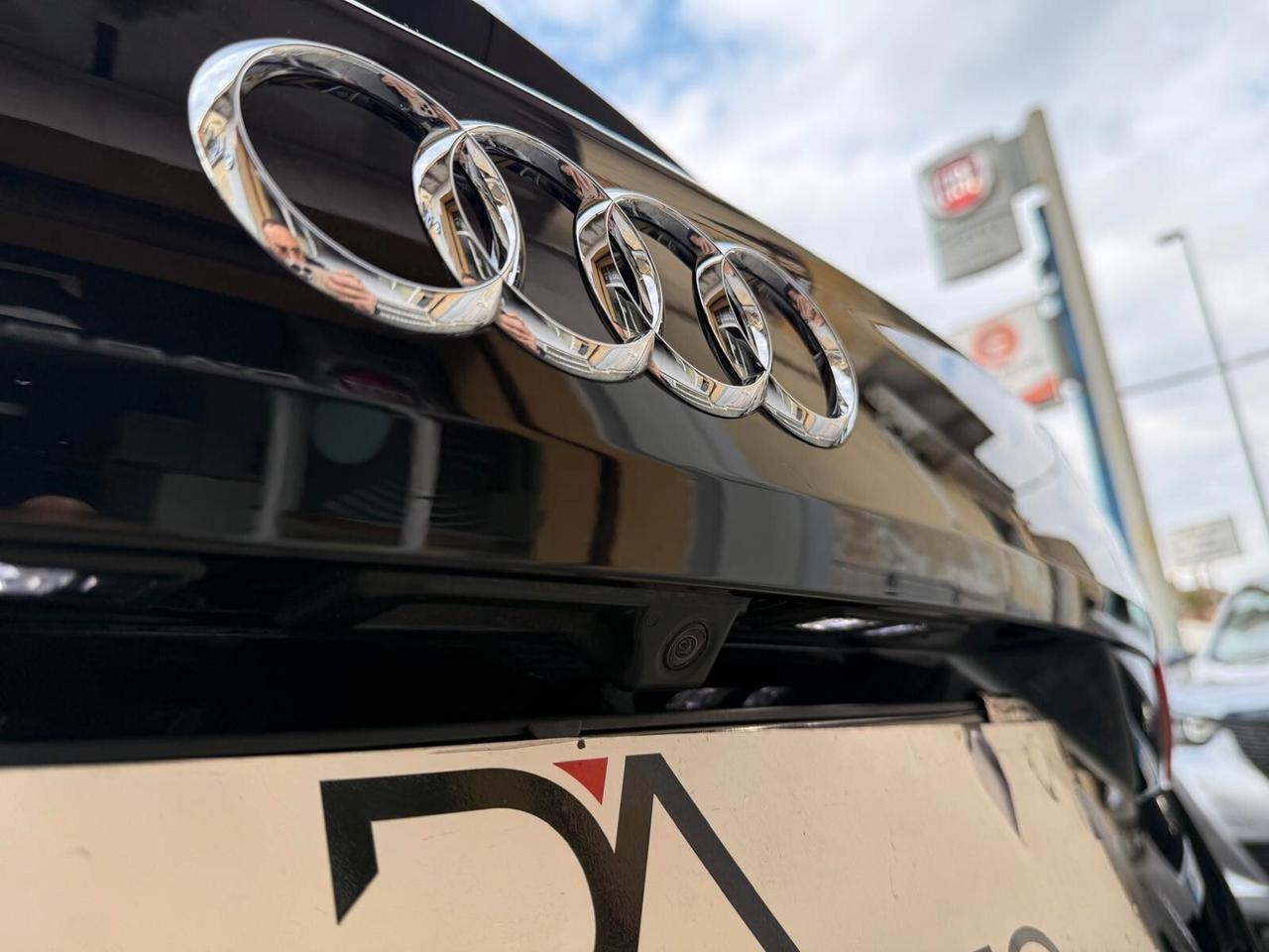 Audi Q2 30 2.0 TDI 115cv Business 2022