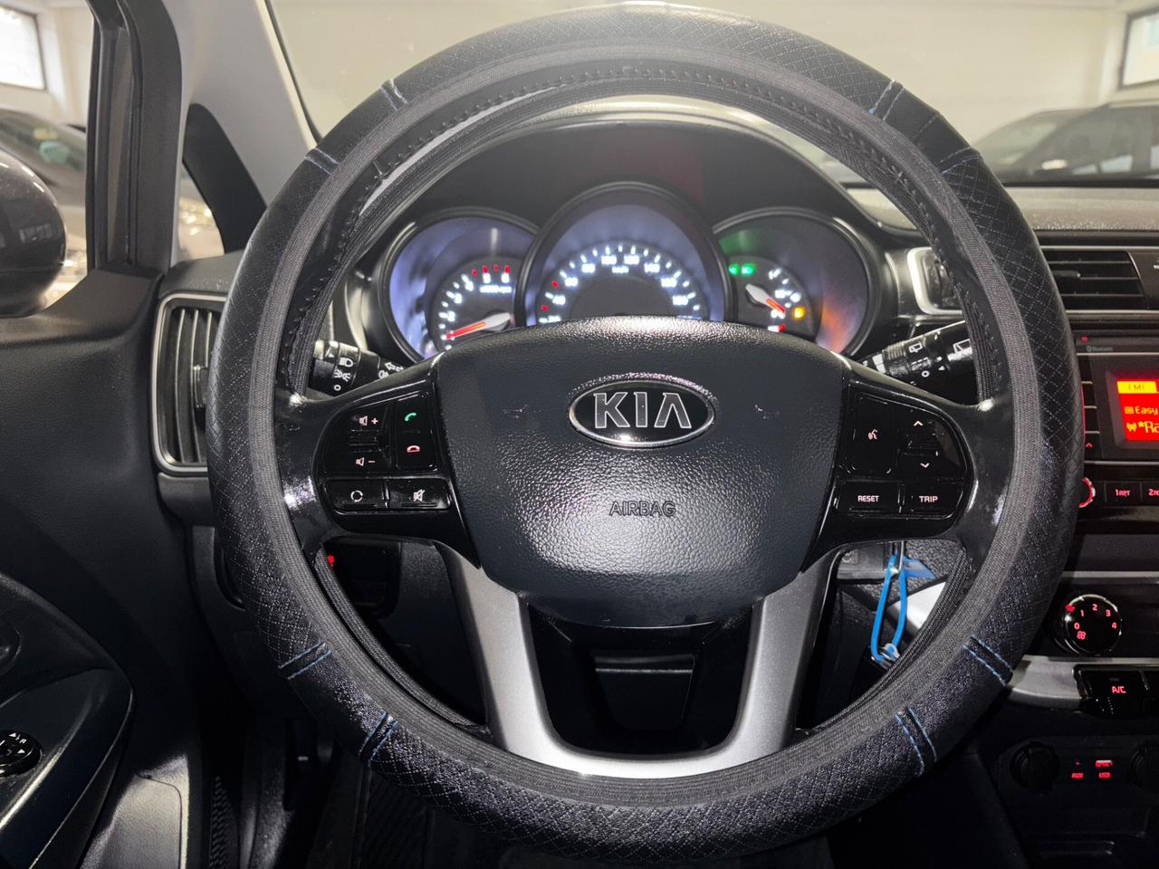 Kia Rio 1.1 CRDi High Tech OK NEOPATENTATI