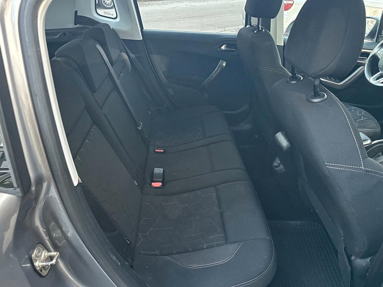 Peugeot 2008 1.6 e-HDi 92 CV Stop&Start Active