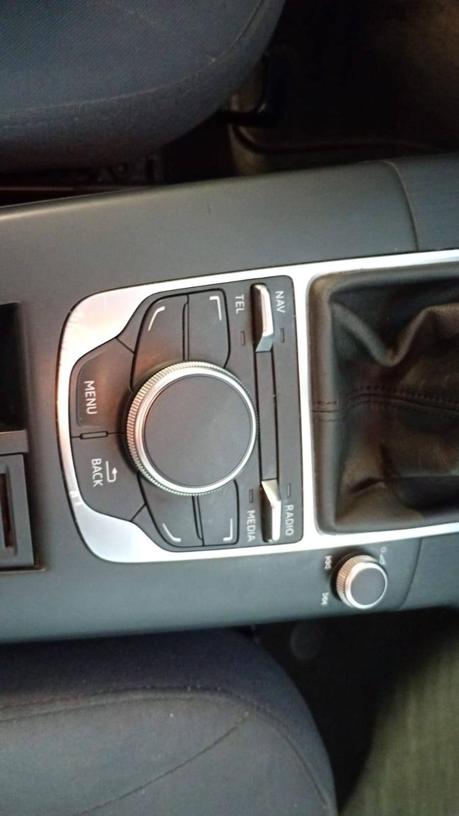 Audi A3 SPB 1.6 TDI clean diesel Ambition