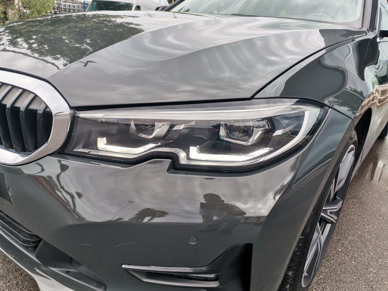 BMW 320 d Touring mhev 48V xdrive Business Advantage auto