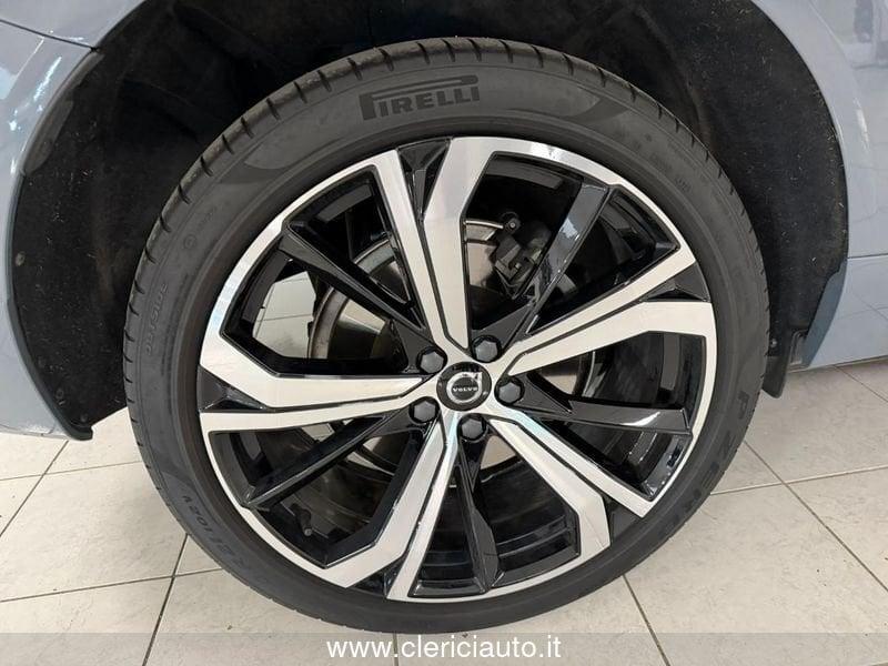 Volvo XC60 T6 Recharge Plug-in Hybrid AWD aut. Ultimate Dark