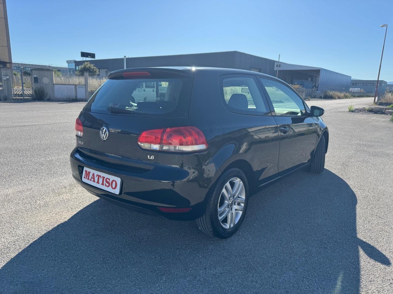 Volkswagen Golf 1.6 3p. Comfortline