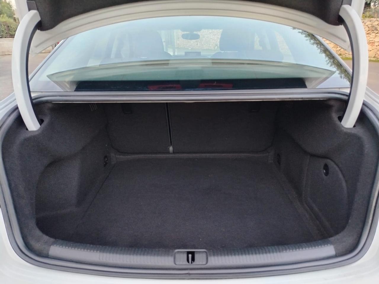 Audi A3 Sedan 2.0 Tdi Ambition 150cv