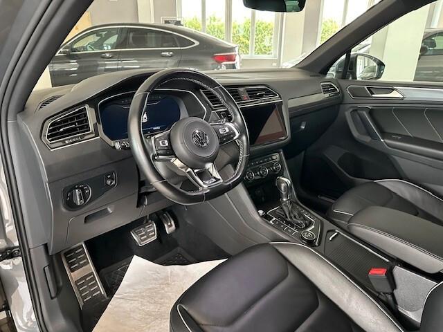 Volkswagen Tiguan 2.0 BiTDI SCR DSG 4MOTION R-Line BMT