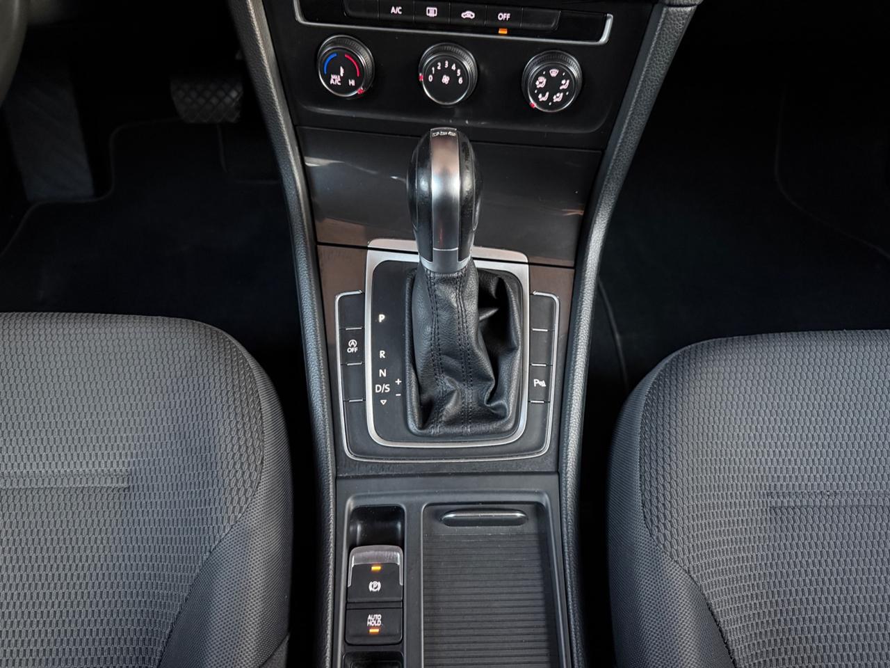 Volkswagen Golf 1.6 TDI 115CV DSG 5p. Business BlueMotion Technology