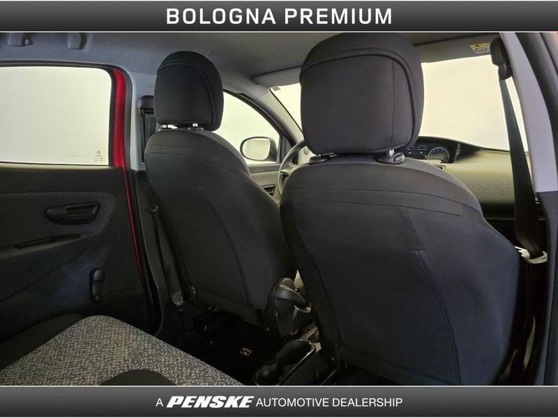 Lancia Ypsilon Ypsilon 1.0 FireFly 5 porte S&S Hybrid Silver