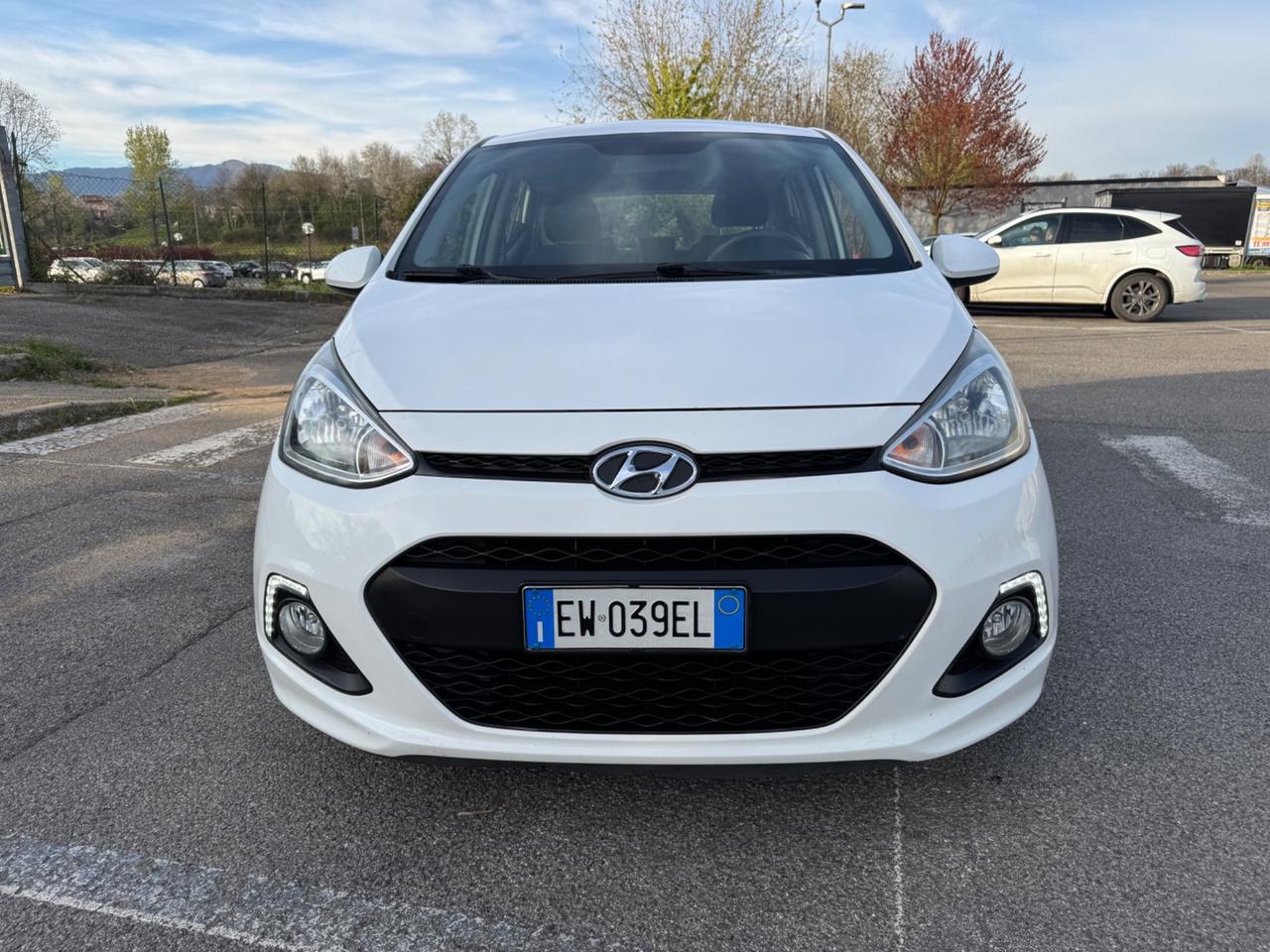 Hyundai i10 manutenzione completa idonea ai neopatentati