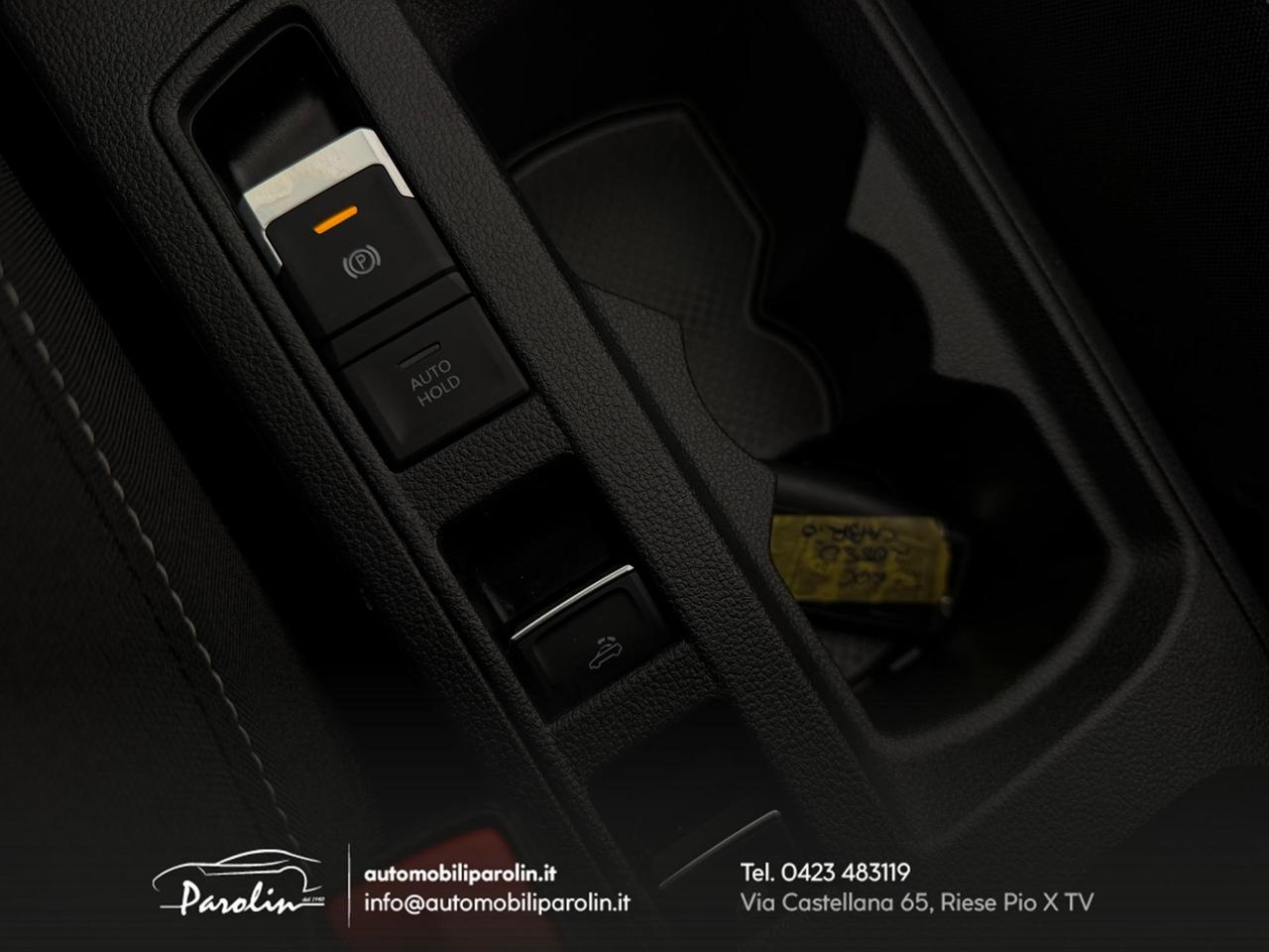 Volkswagen T-Roc Cabriolet 1.5 tsi Style dsg LED-Telecamera-CarPlay-19''