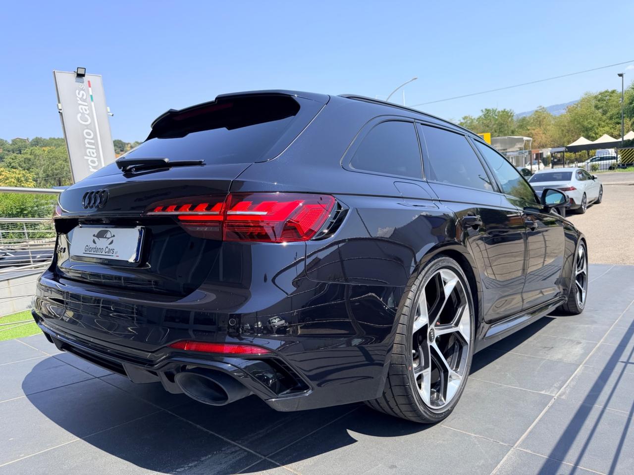 Audi A4 RS 4 Avant performance 450cv uni pro