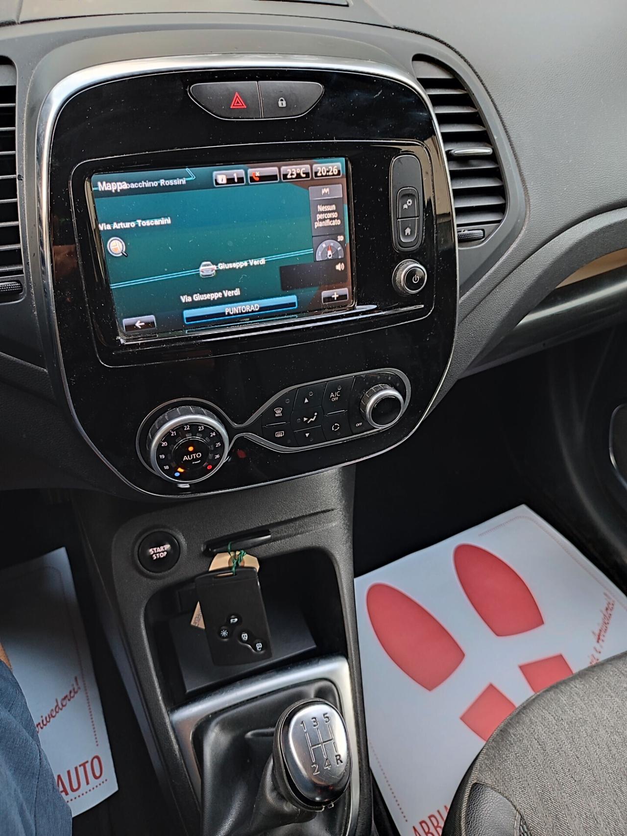 RENAULT CAPTUR 2018 FINE BENZINA SPORT EURO6D BELLA