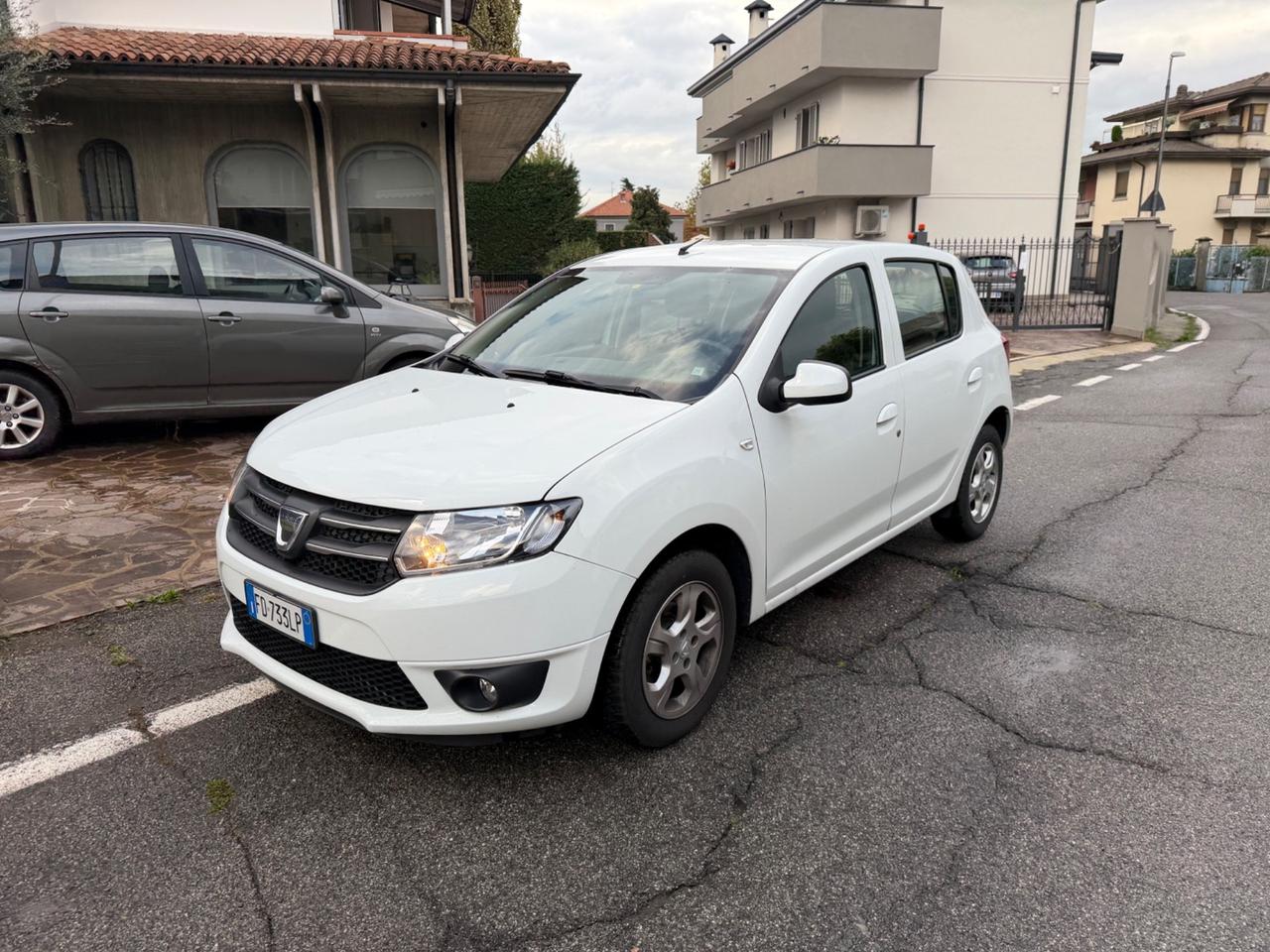 Dacia Sandero 1.2 75CV Lauréate