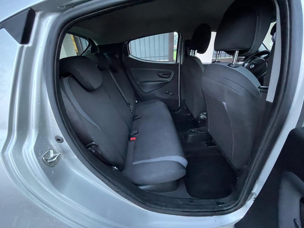 Lancia Ypsilon 1.2 69 CV 5 porte Gold *UNICO PROPRIETARIO*