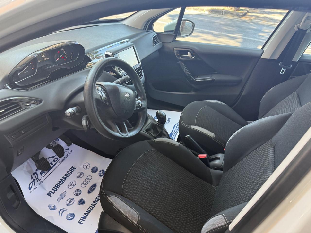 Peugeot 208 1.4 HDi 68 CV 5 porte Active