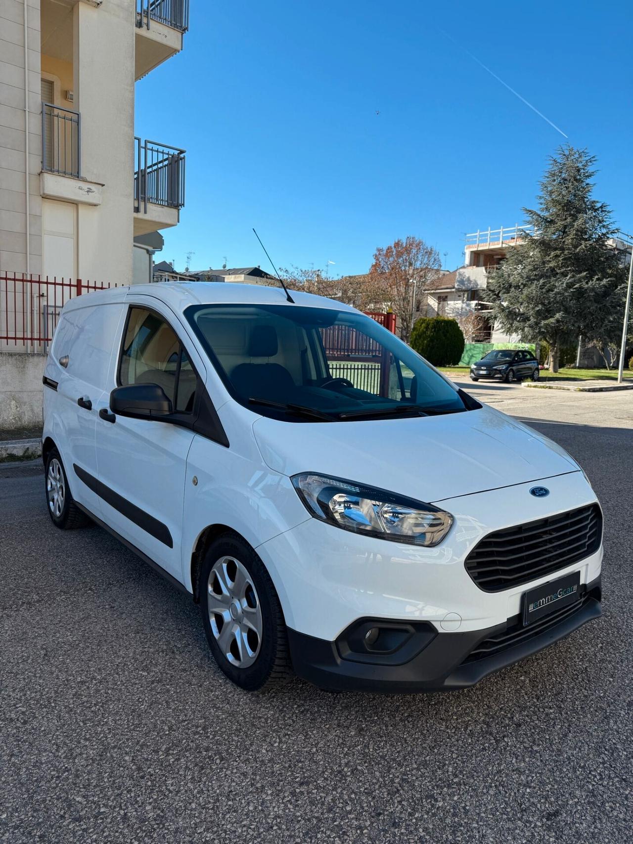 Ford Transit Courier 1.5 TDCi 75CV Van Trend
