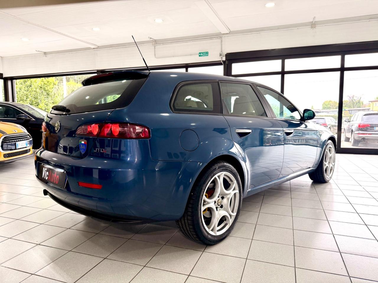 Alfa Romeo 159 1.9 JTDm Sportwagon Distinctive