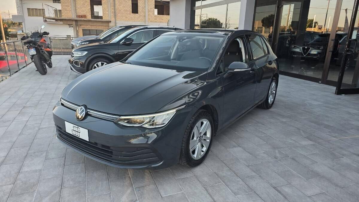 Volkswagen Golf 2.0 TDI DSG 115CV