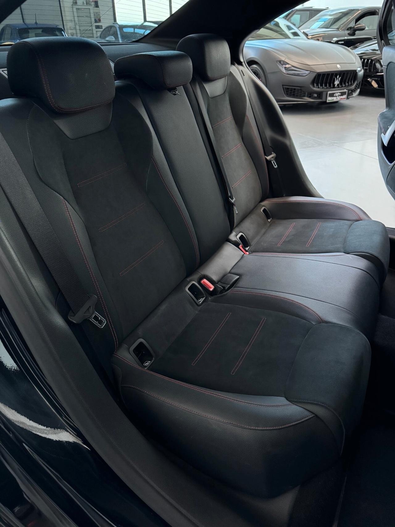 Mercedes-benz A 200 d Automatic AMG Line Premium