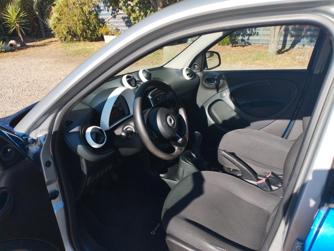 Smart ForFour 70 1.0 Prime