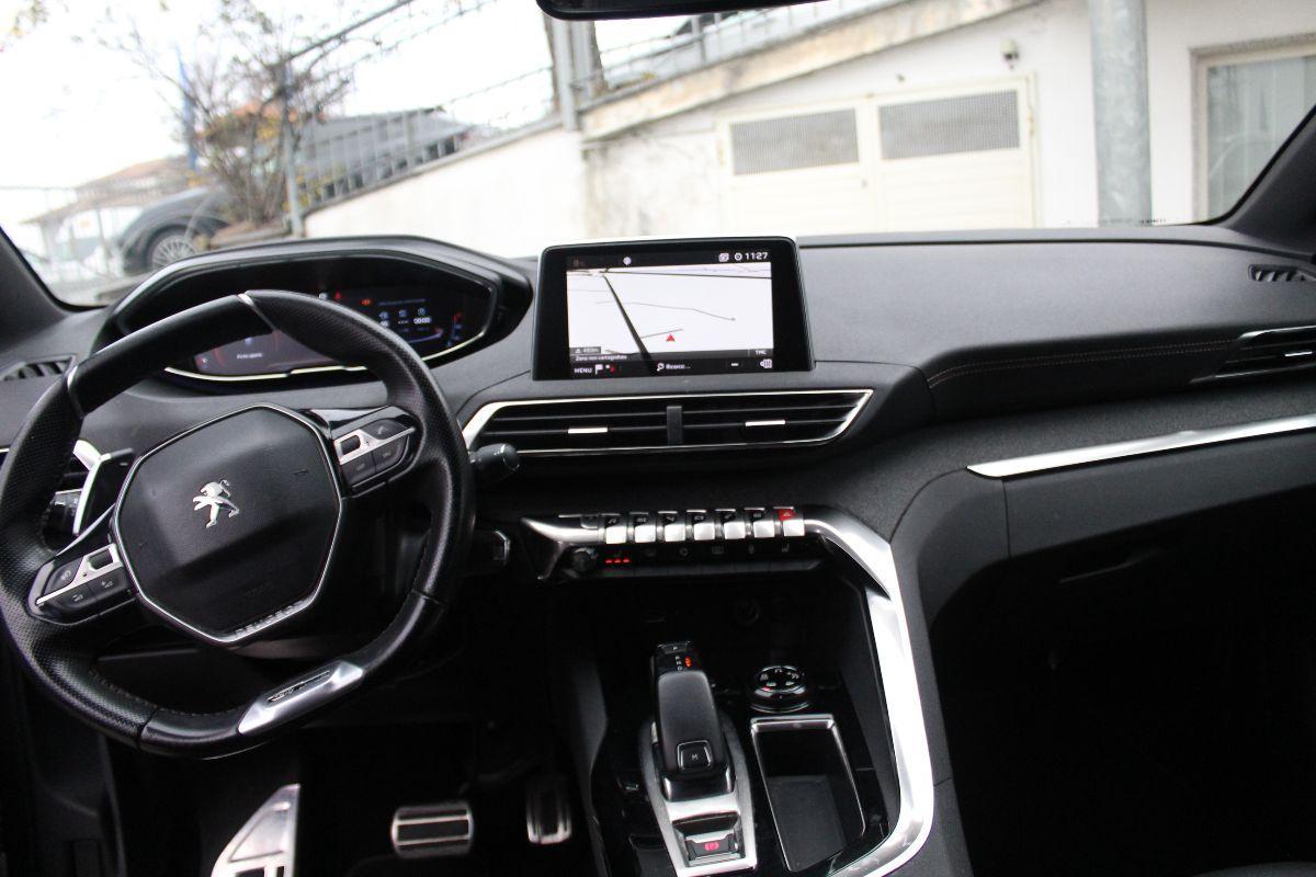 PEUGEOT - 5008 - BlueHDi 130 S&S EAT8 GT Line