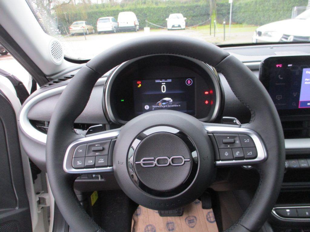 Fiat 600 Hybrid DCT MHEV Camera/Led/Sensori Park