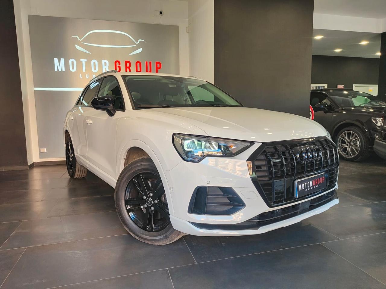 Audi Q3 35 TDI quattro S tronic Business 2.0 150CV