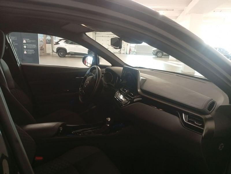 Toyota C-HR C-HR 1.8 Hybrid E-CVT Trend