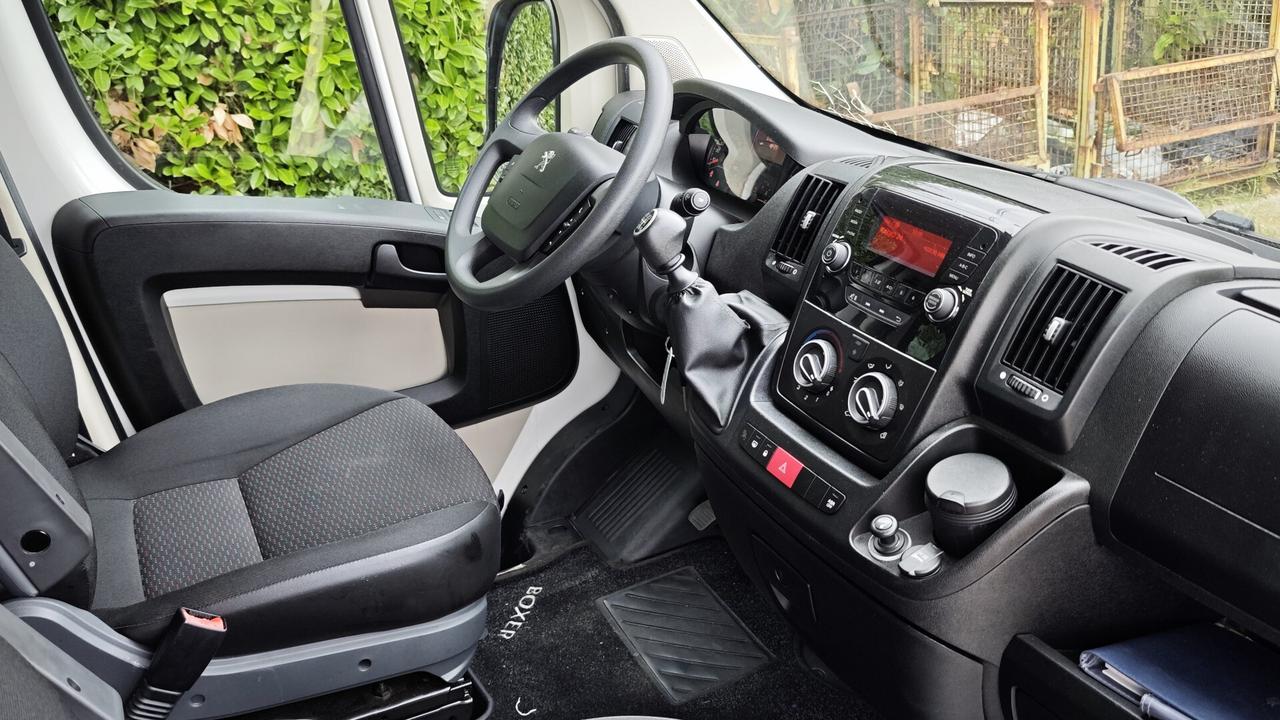 Peugeot Boxer 330 2.0 BlueHDi/130CV trasporto disabili