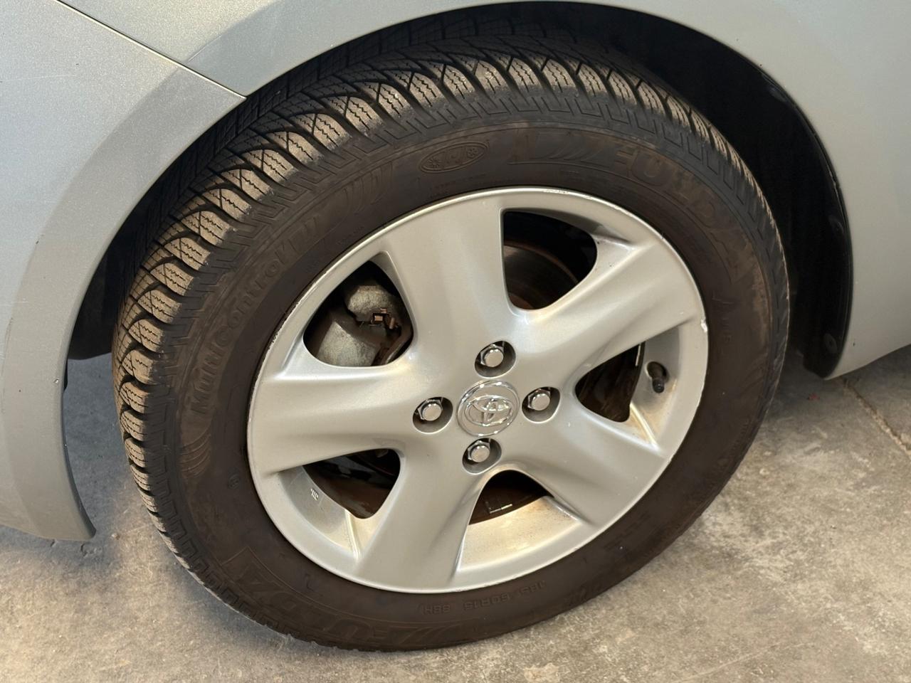 Toyota Yaris 1.0 3 porte Sol