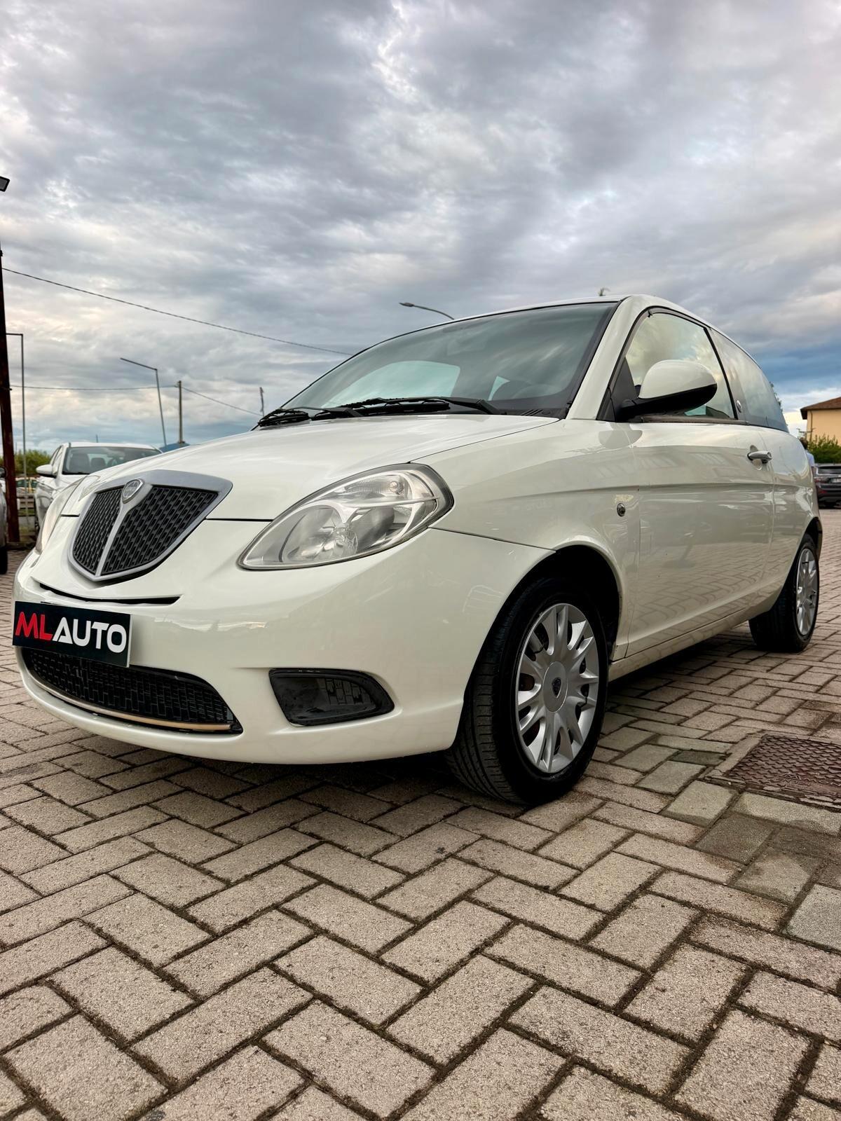 Lancia Ypsilon 1.4 E-Collection Ecochic GPL - OK NEOPATENTATI