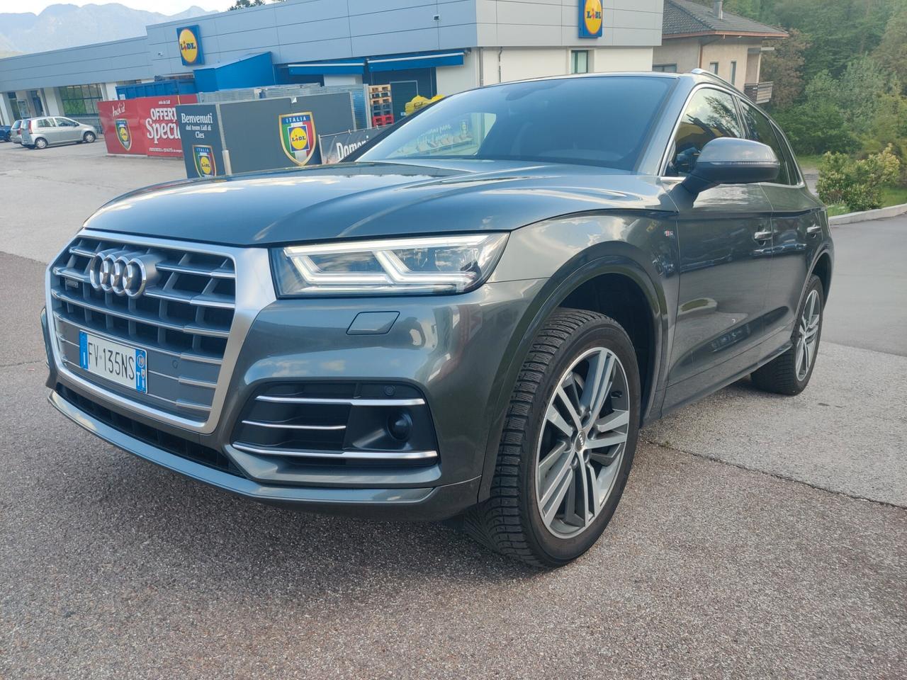 Audi Q5 40 TDI quattro S tronic line plus